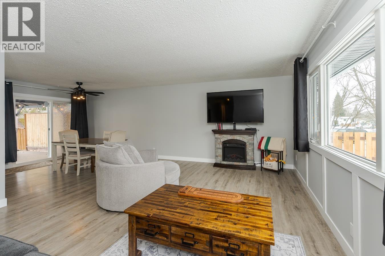 7763 NEWTON CRESCENT - 10