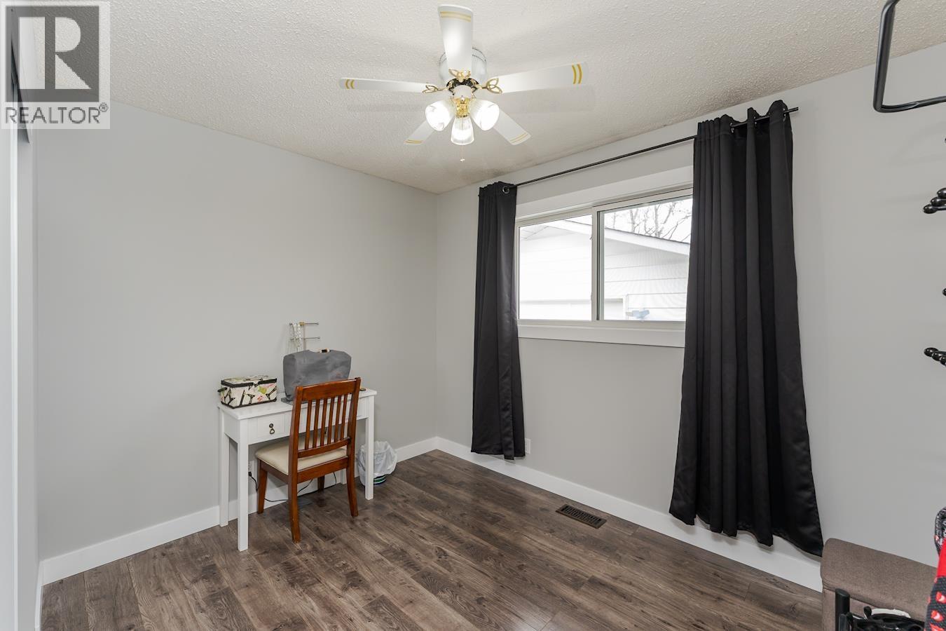 7763 NEWTON CRESCENT - 23