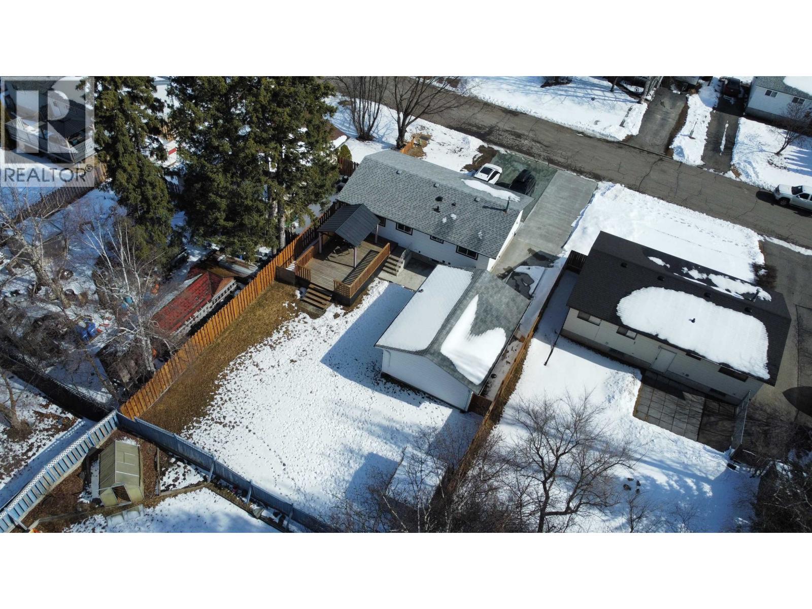 7763 NEWTON CRESCENT - 3