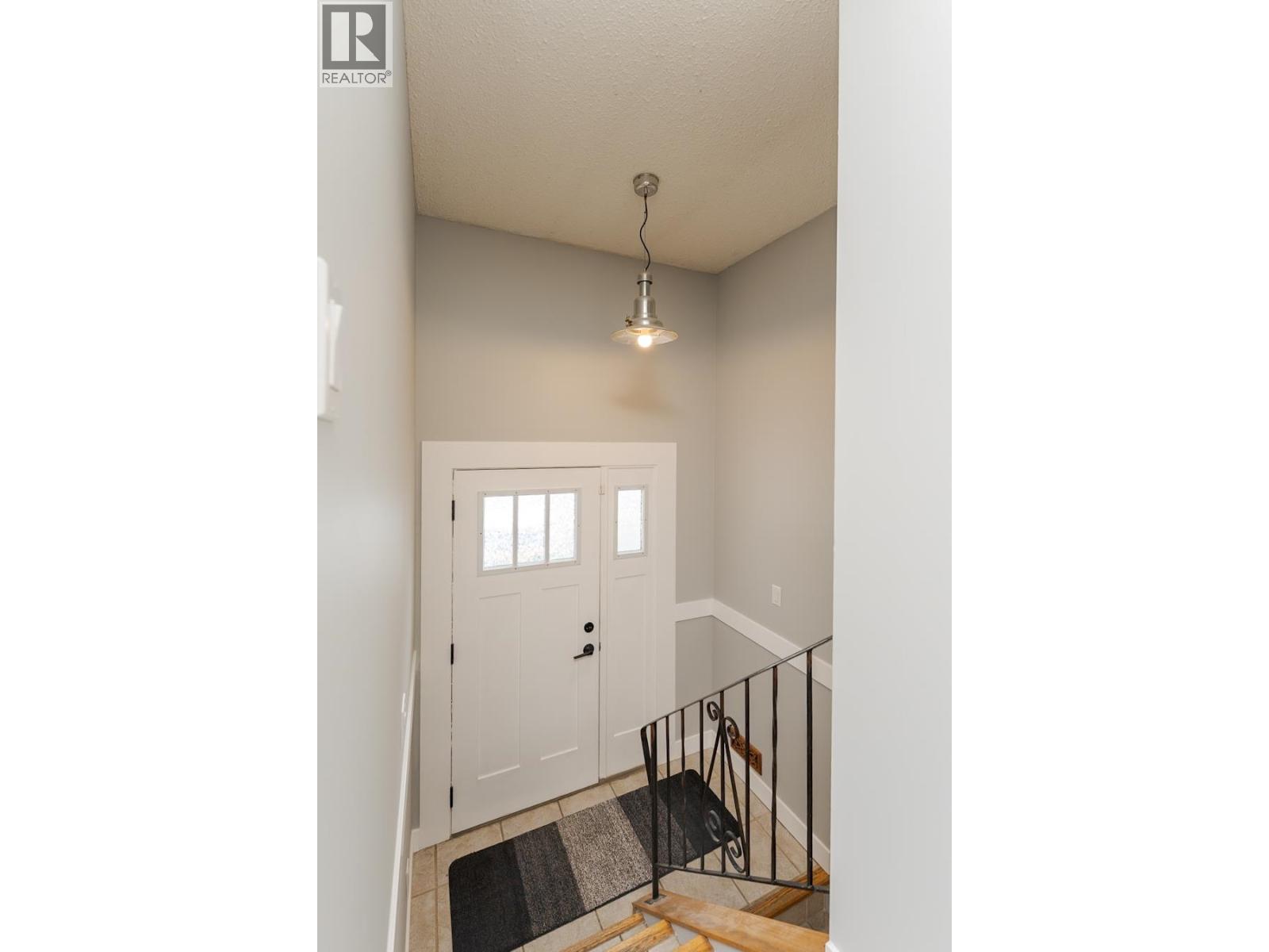 7763 NEWTON CRESCENT - 7