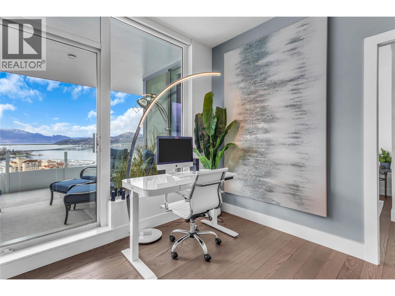 1181 Sunset Drive Unit# 2004, Kelowna