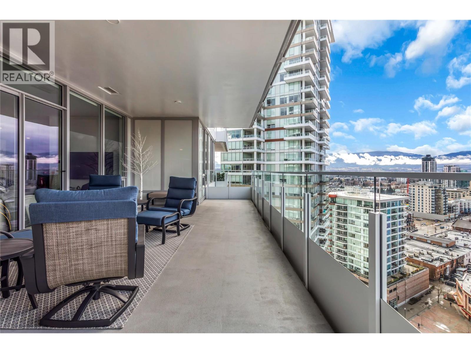 1181 Sunset Drive Unit# 2004, Kelowna