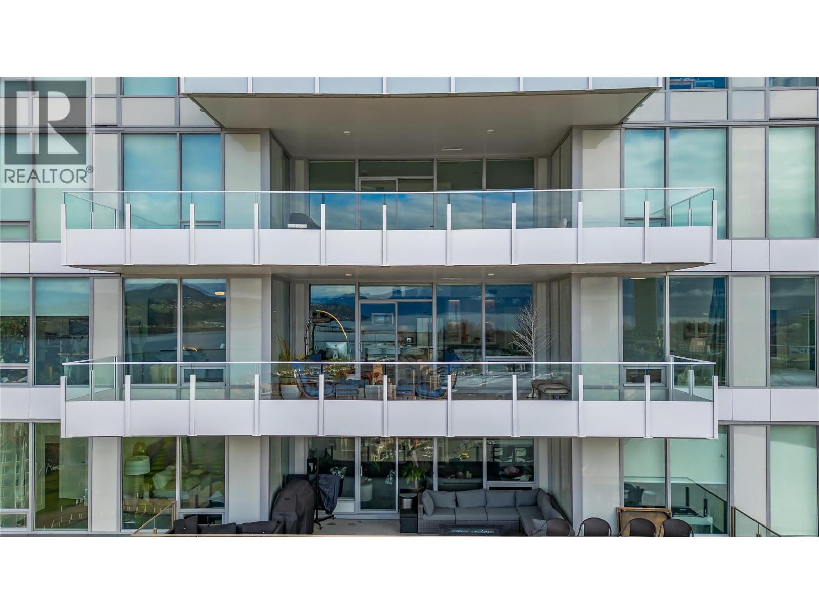 1181 Sunset Drive Unit# 2004, Kelowna