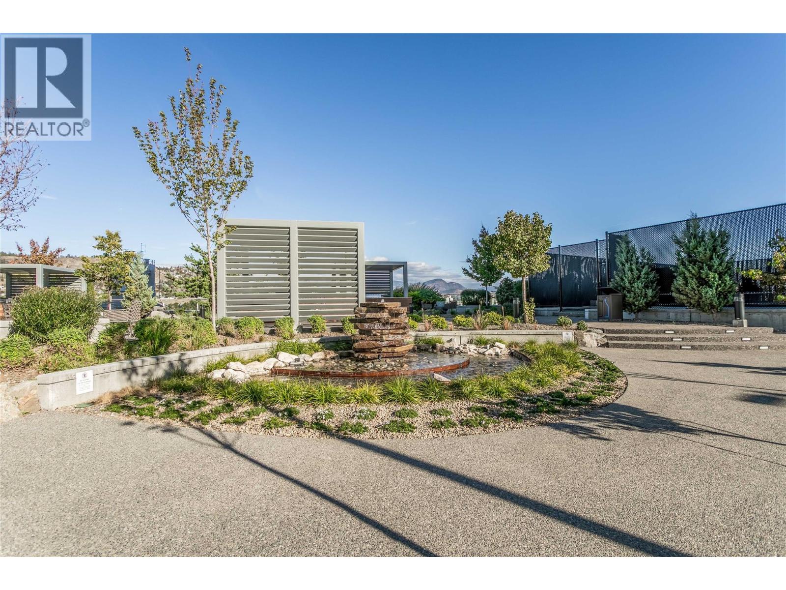 1181 Sunset Drive Unit# 2004, Kelowna