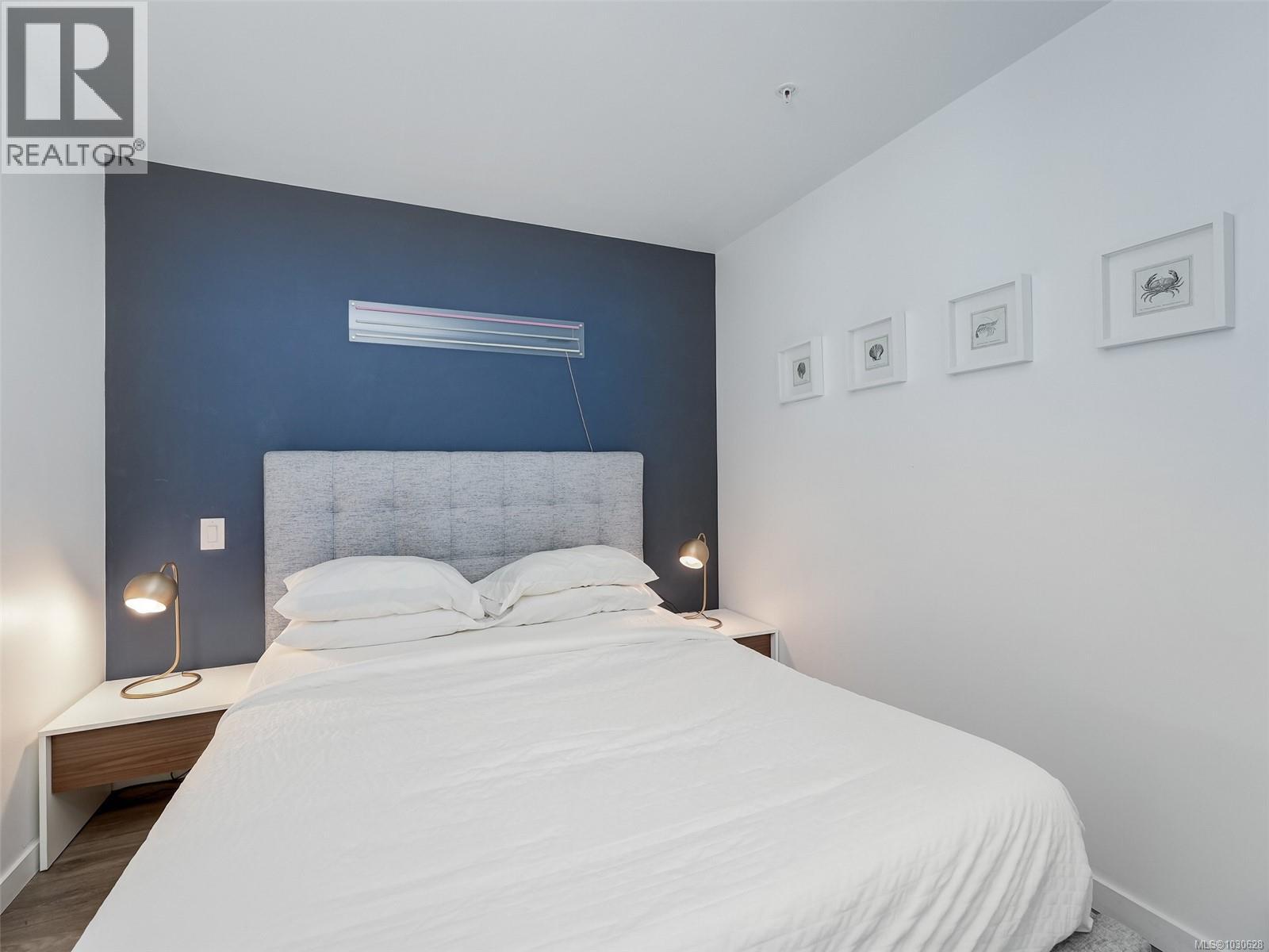 #215 517 FISGARD ST - 13