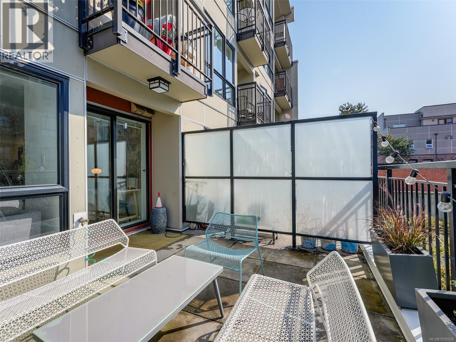 #215 517 FISGARD ST - 19