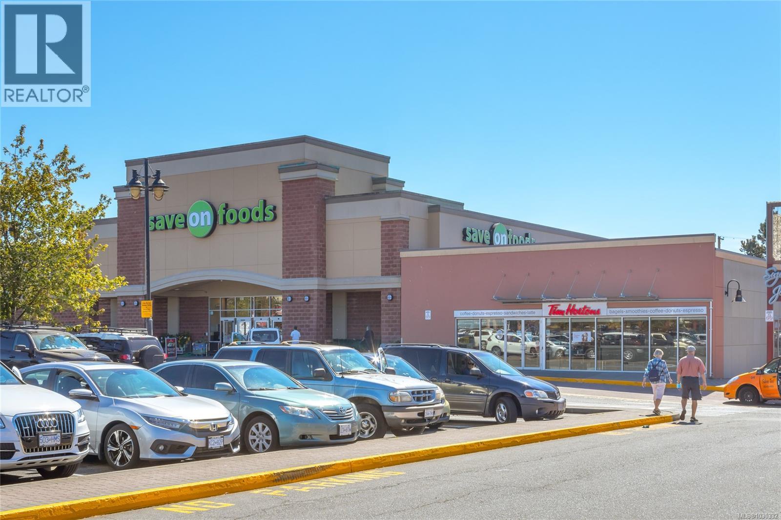 204 9725 Fourth Street, Sidney