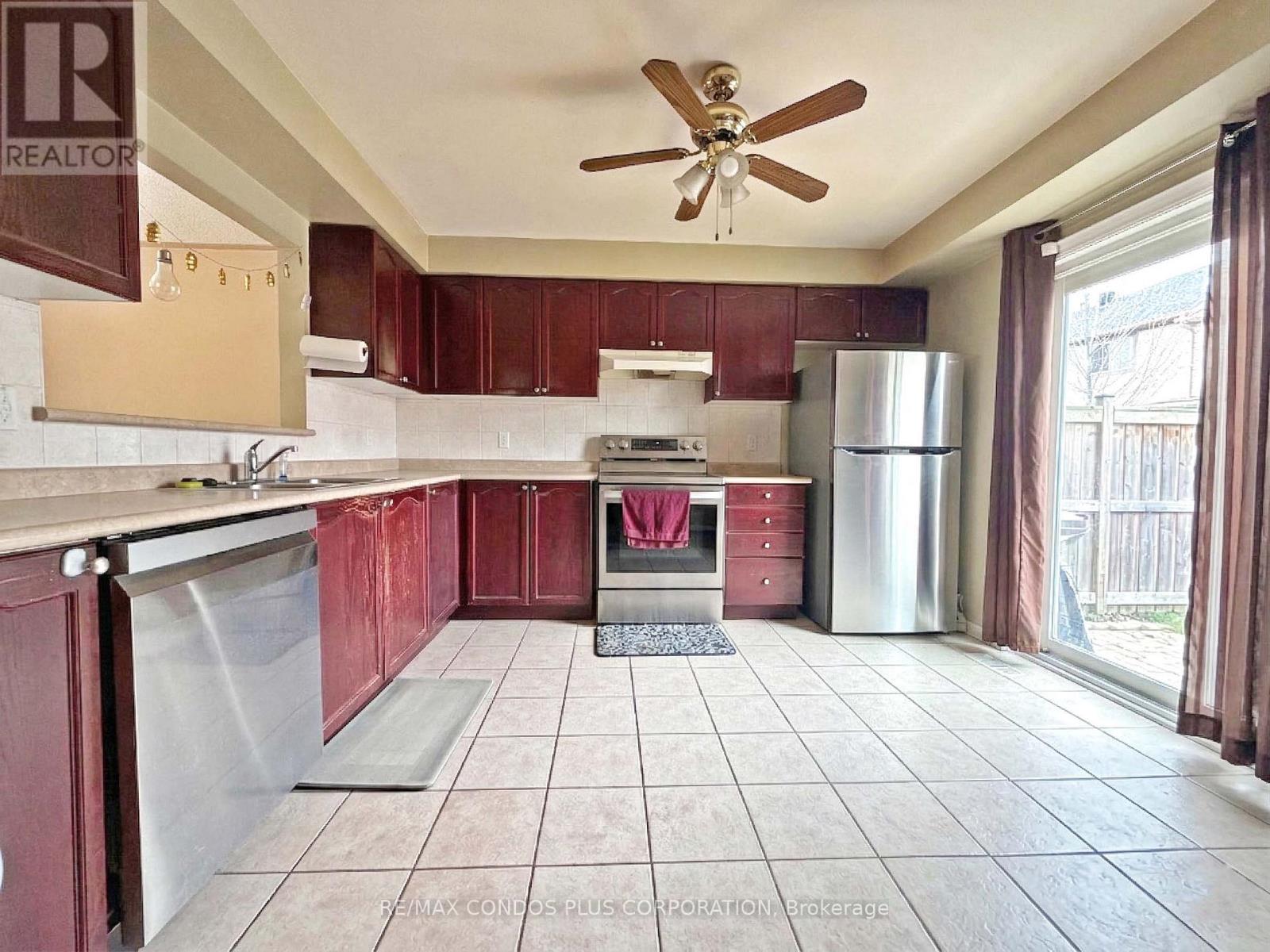 517 RAVENSTONE CRESCENT - 8