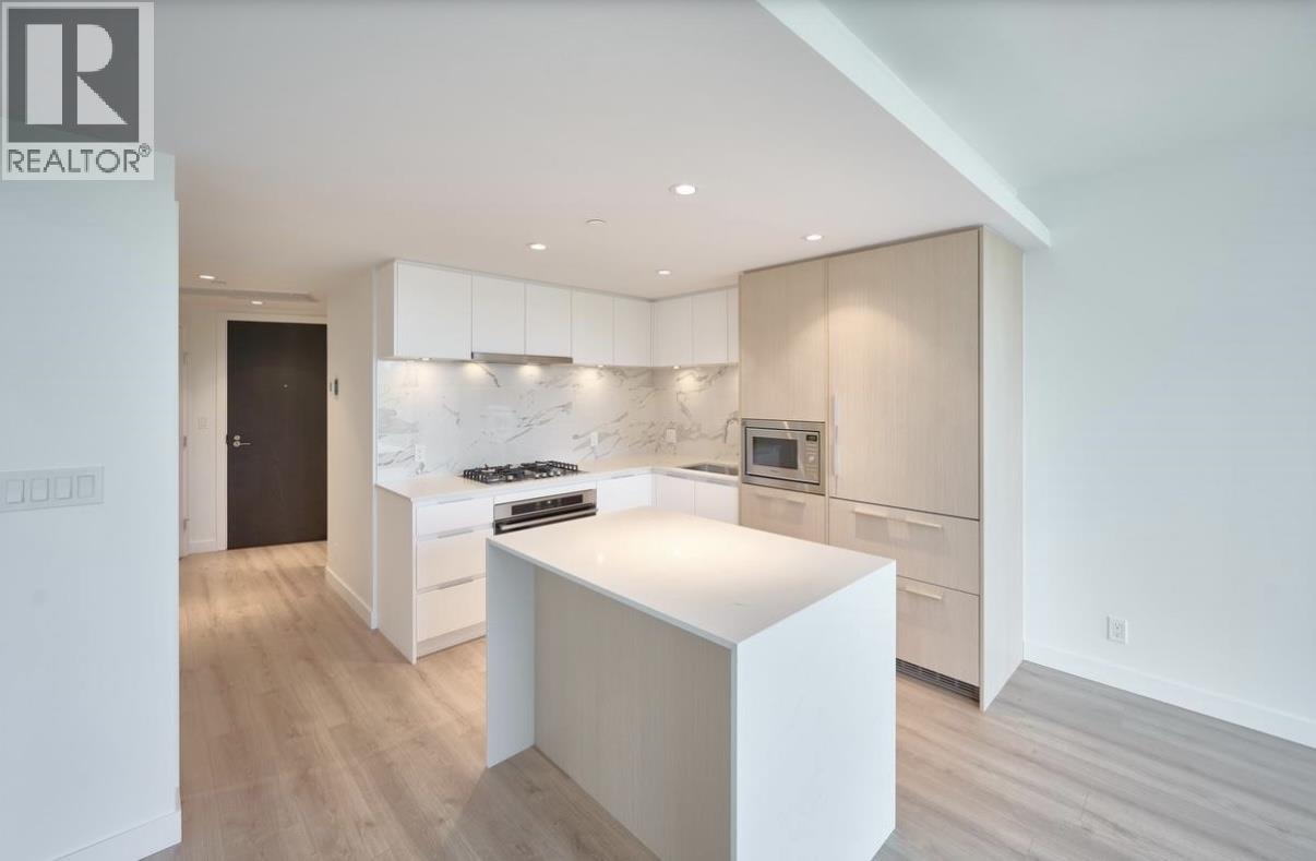 1808 1500 FERN STREET, North Vancouver