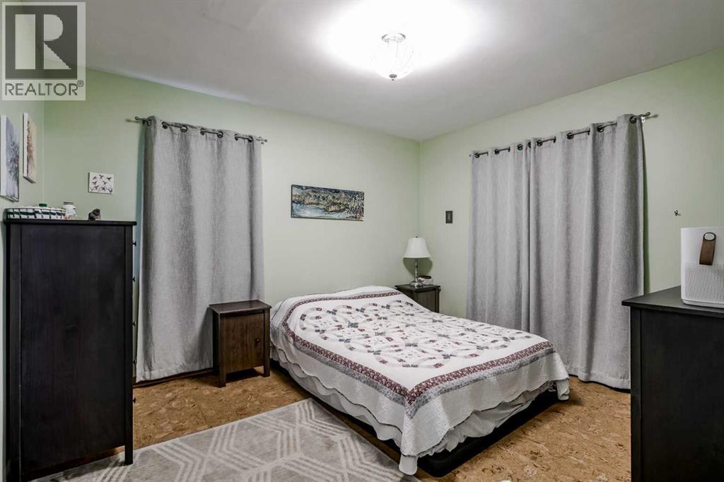 1411 20 AVENUE NW - 36