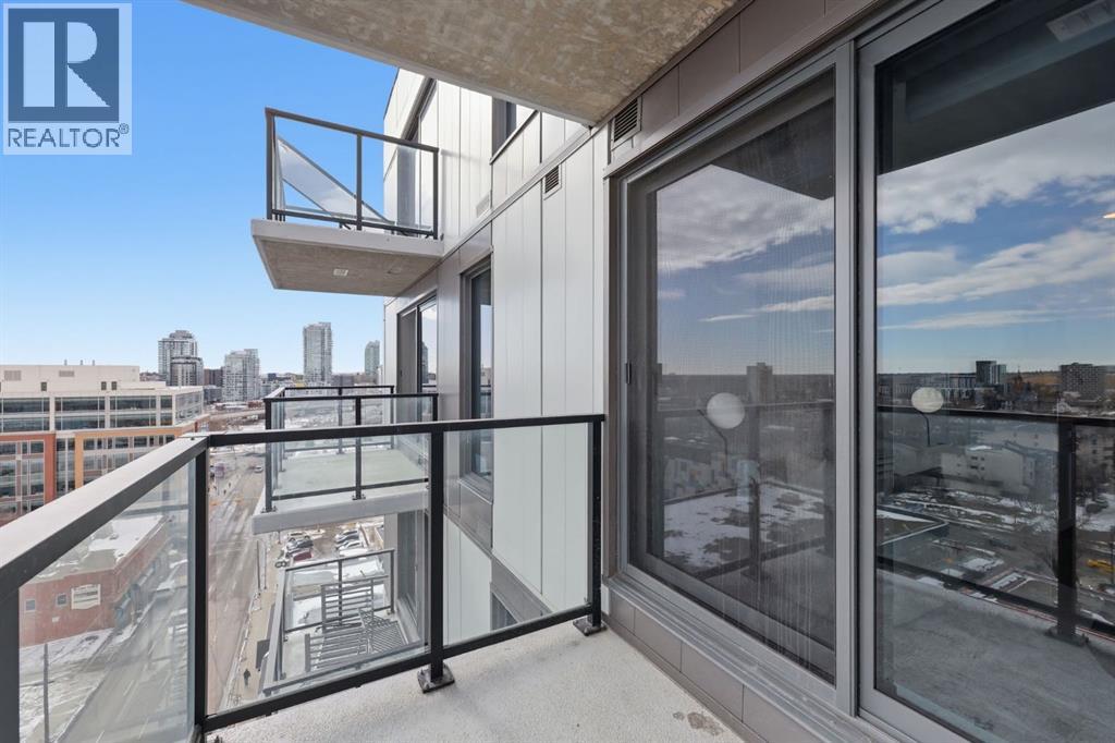 Single Family House for Sale in    Street NE Crescent Heights Calgary 