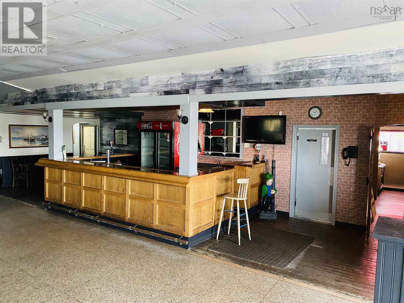 Property 18 of 29 of 510 Granville Street