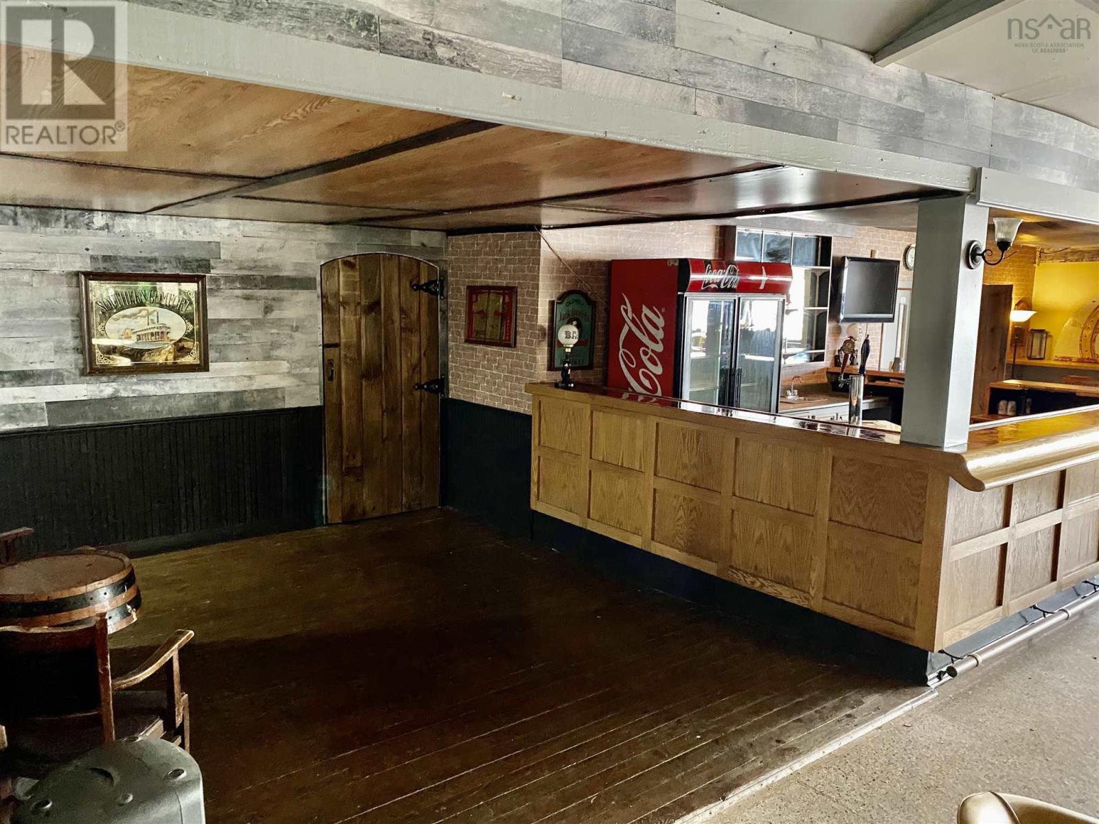 Property 16 of 29 of 510 Granville Street