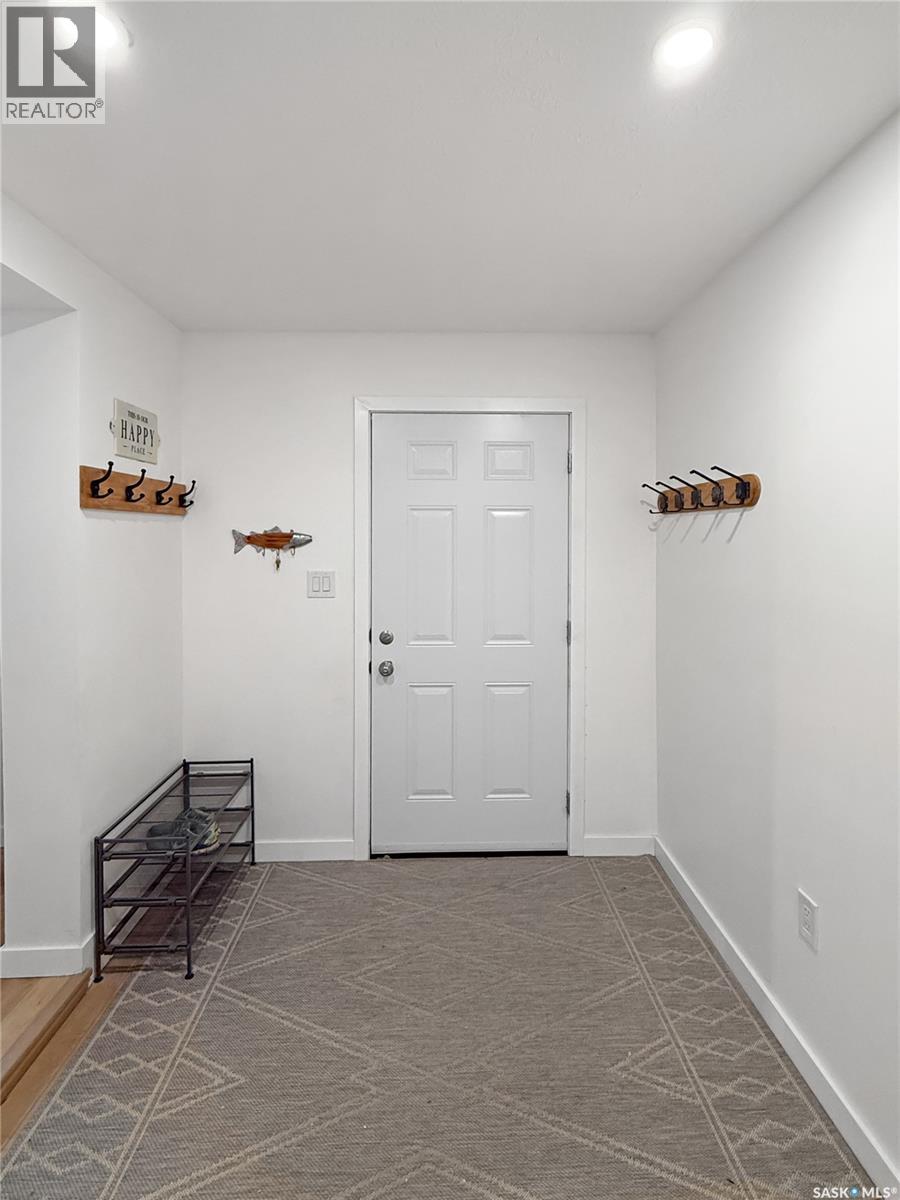 17 WHITE POPLAR CRESCENT - 22