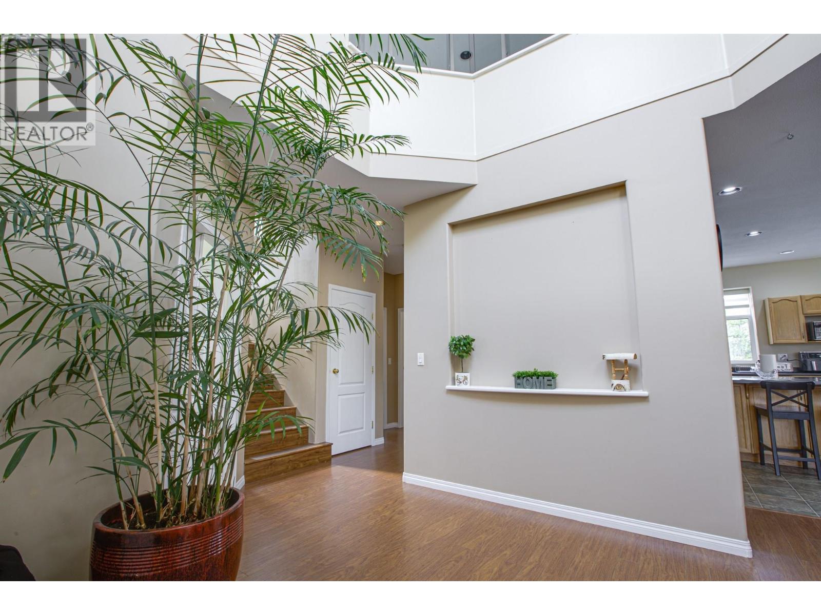 1077 RIVERSIDE DRIVE, Port Coquitlam