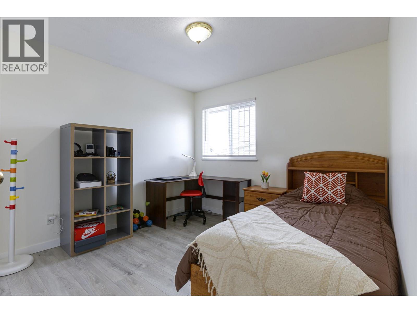 1077 RIVERSIDE DRIVE, Port Coquitlam