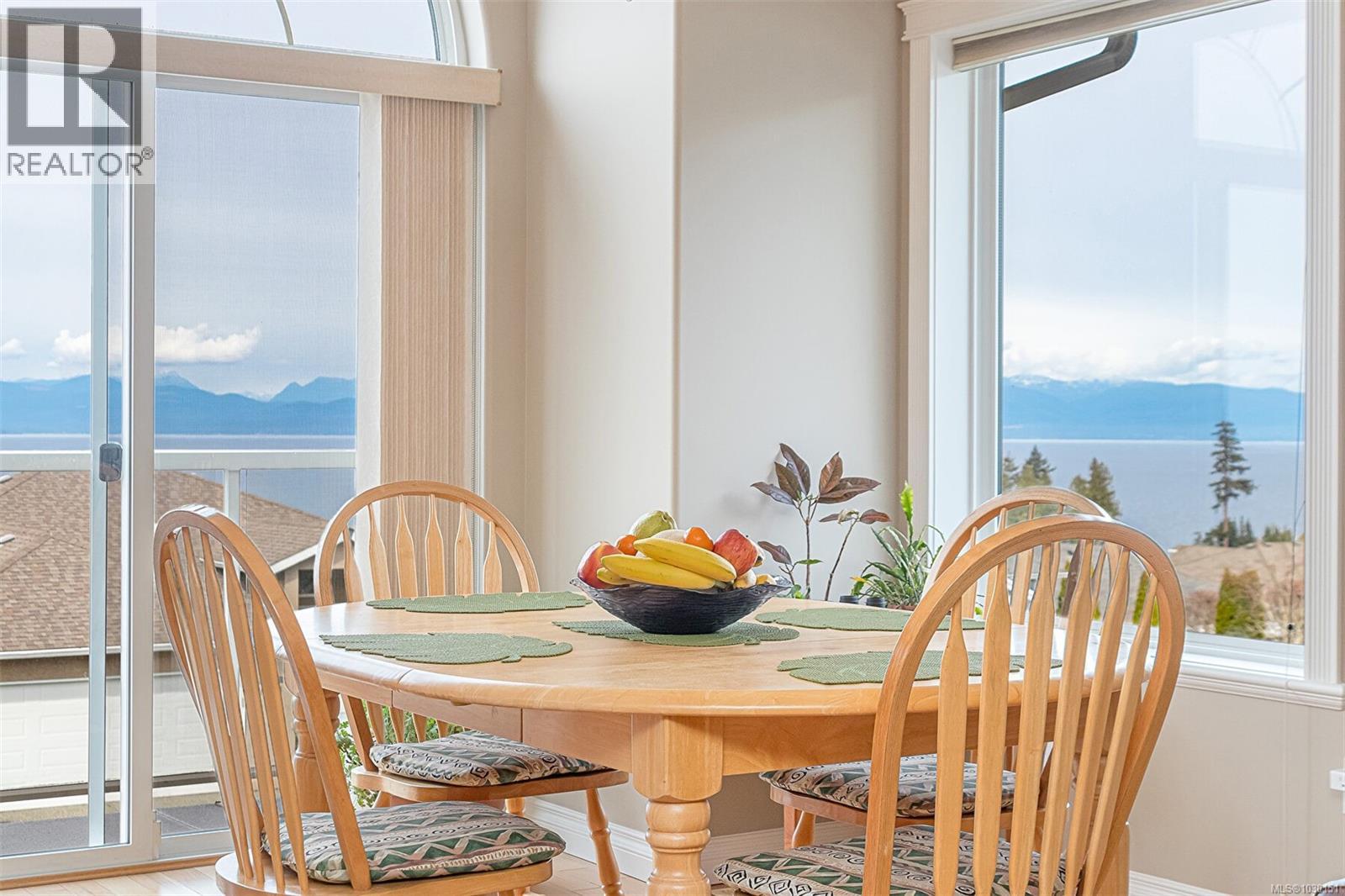 6509 KESTREL CRES - 25