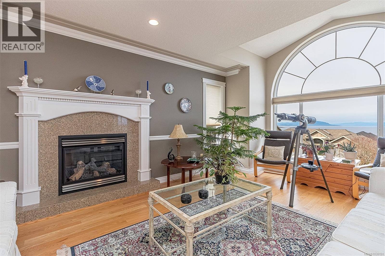 6509 KESTREL CRES - 6