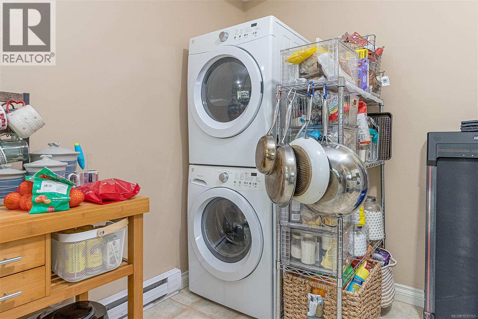 6509 KESTREL CRES - 62