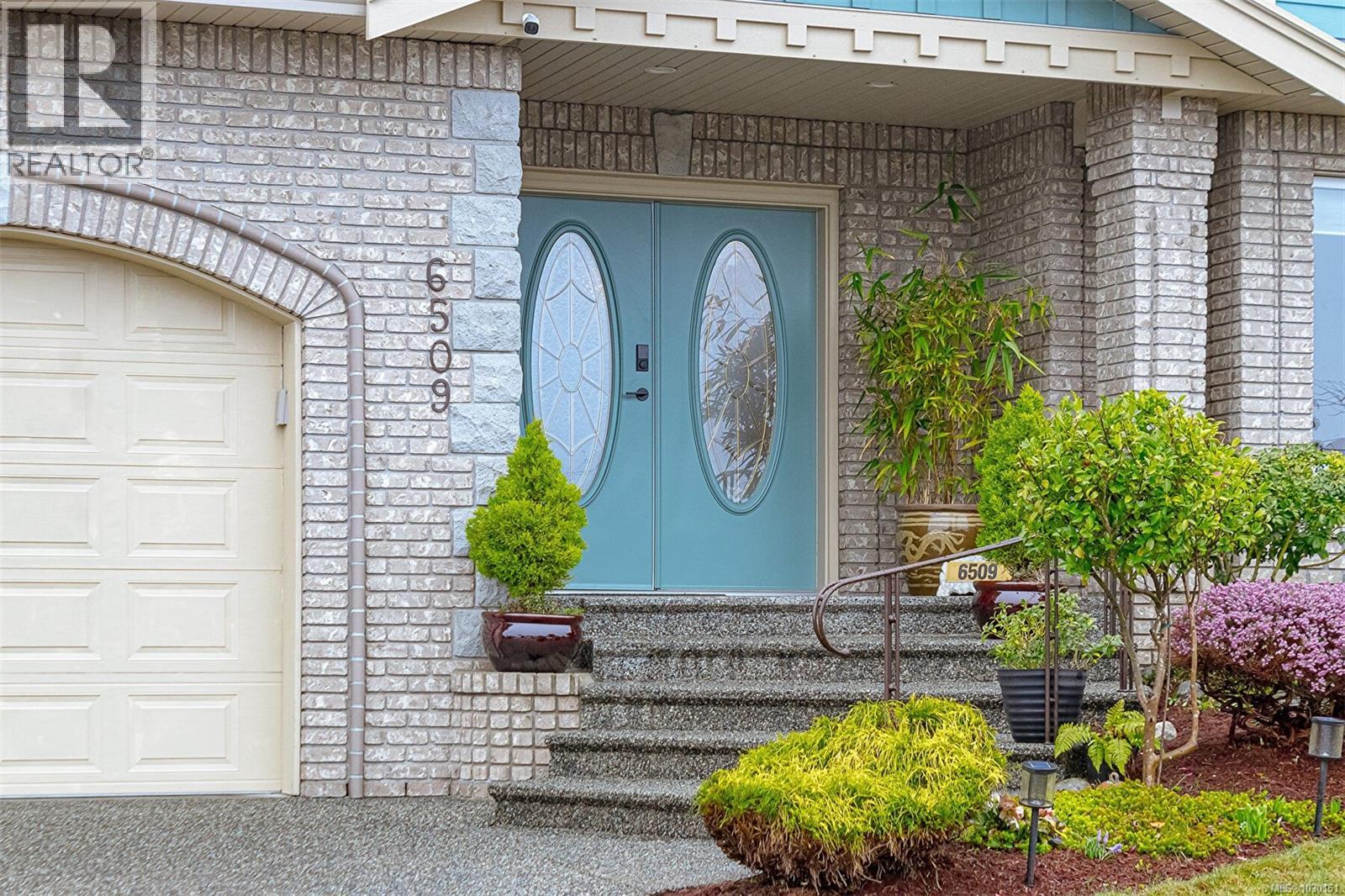 6509 KESTREL CRES - 83