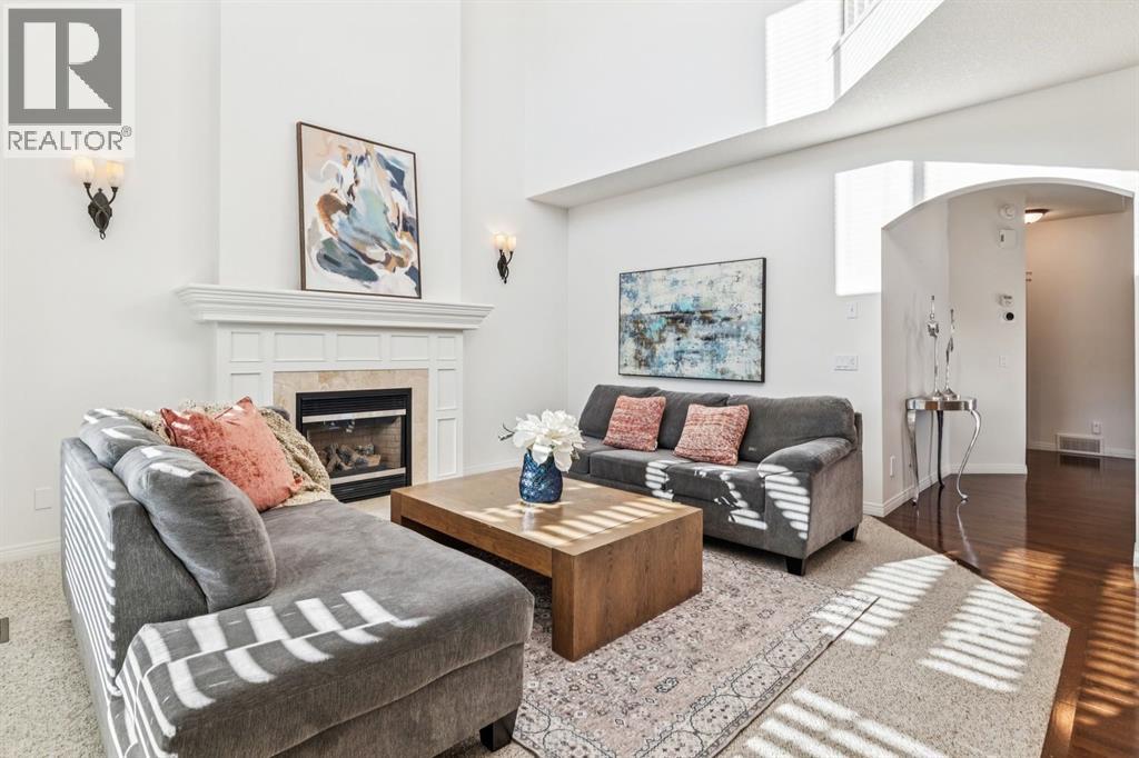 Single Family House for Sale in  Evercreek Bluffs Way SW Evergreen Calgary 