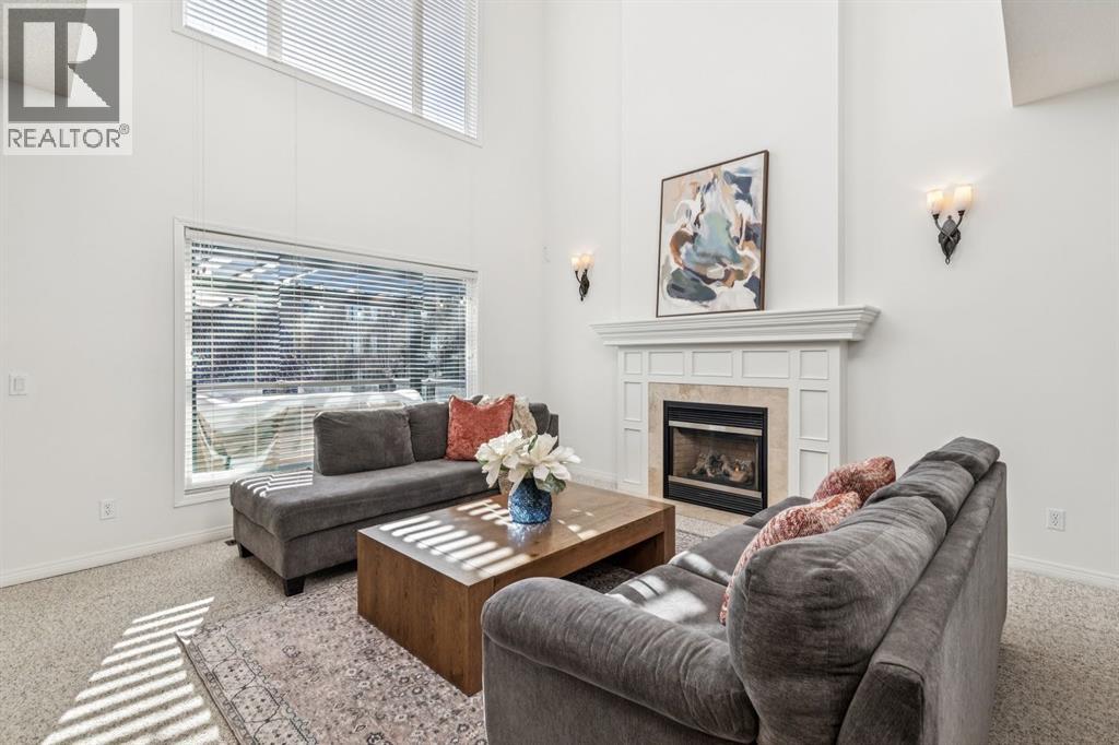 Single Family House for Sale in  Evercreek Bluffs Way SW Evergreen Calgary 