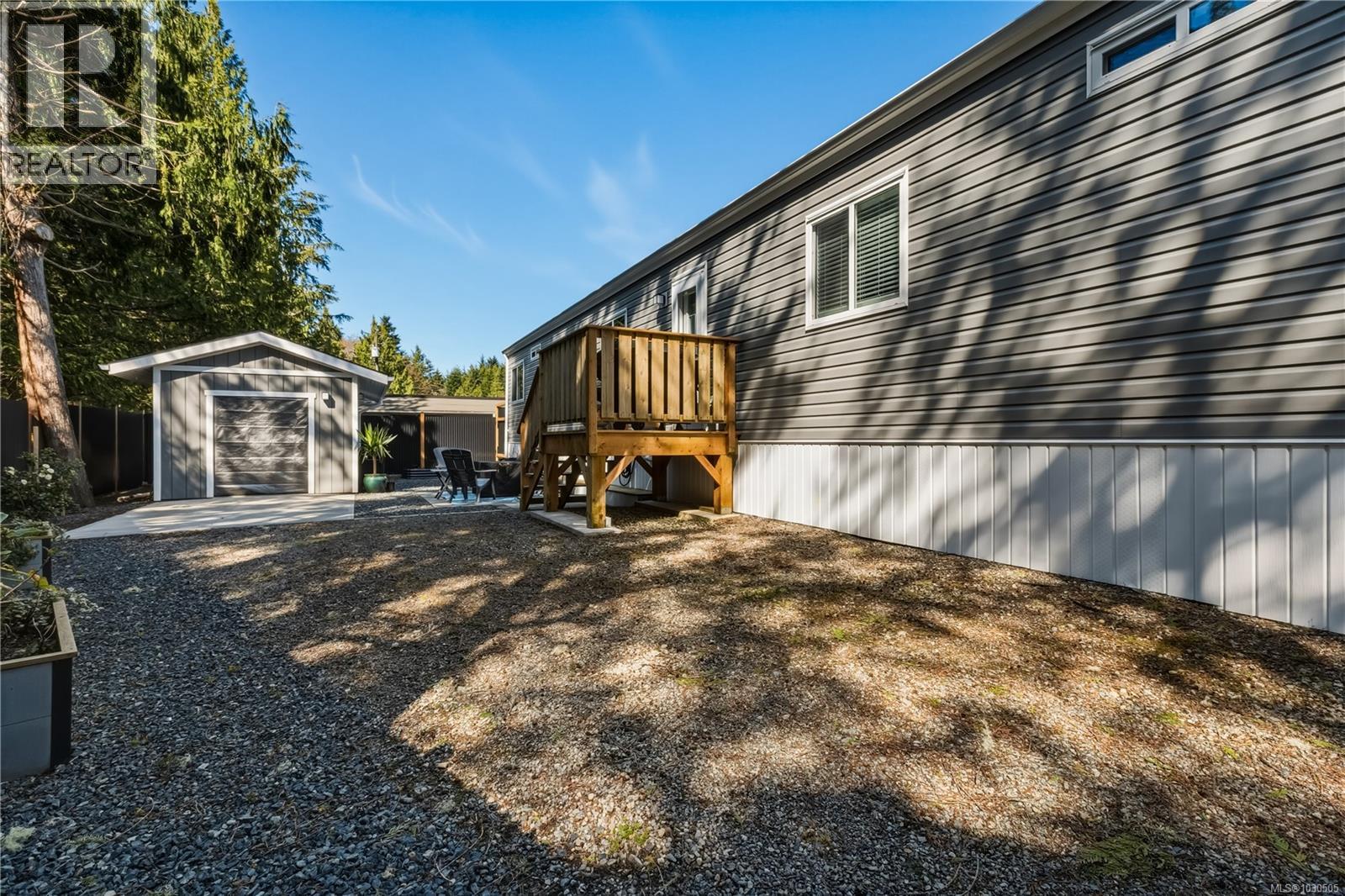 460 ORCA CRES - 23