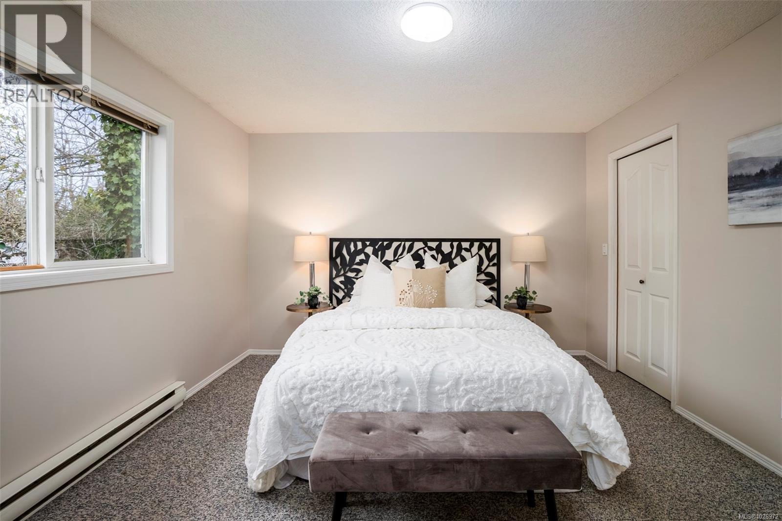 624 WINCHESTER AVE - 26