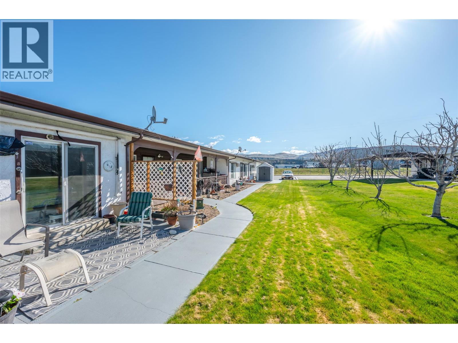 5862 AIRPORT Street Unit# 8, Oliver