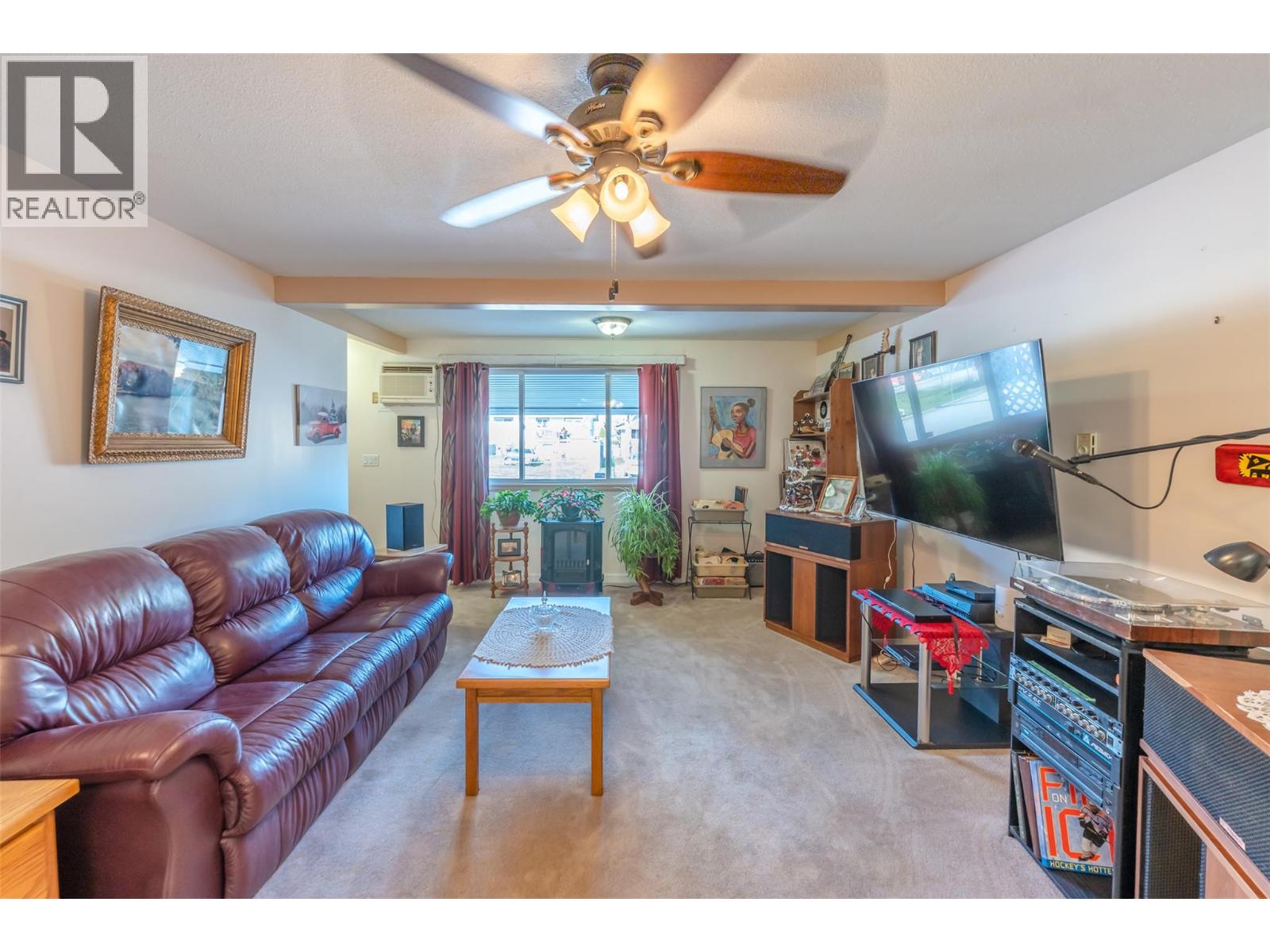 5862 AIRPORT Street Unit# 8, Oliver