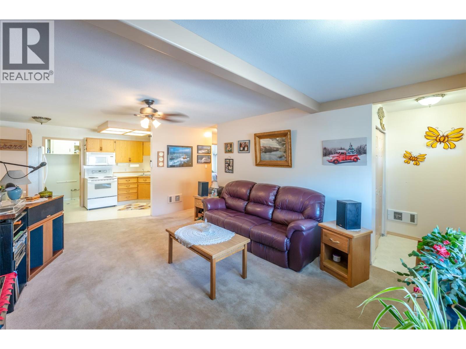 5862 AIRPORT Street Unit# 8, Oliver