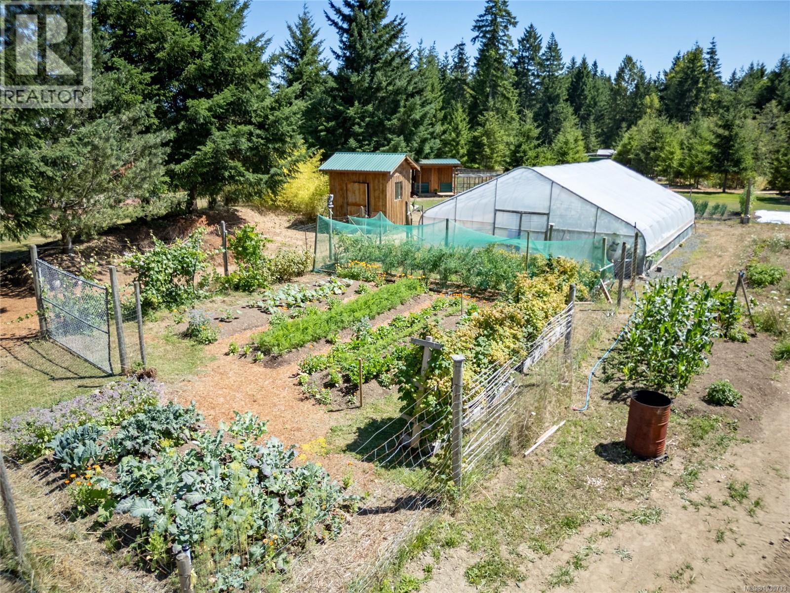 7455 Rodger Rd - 11