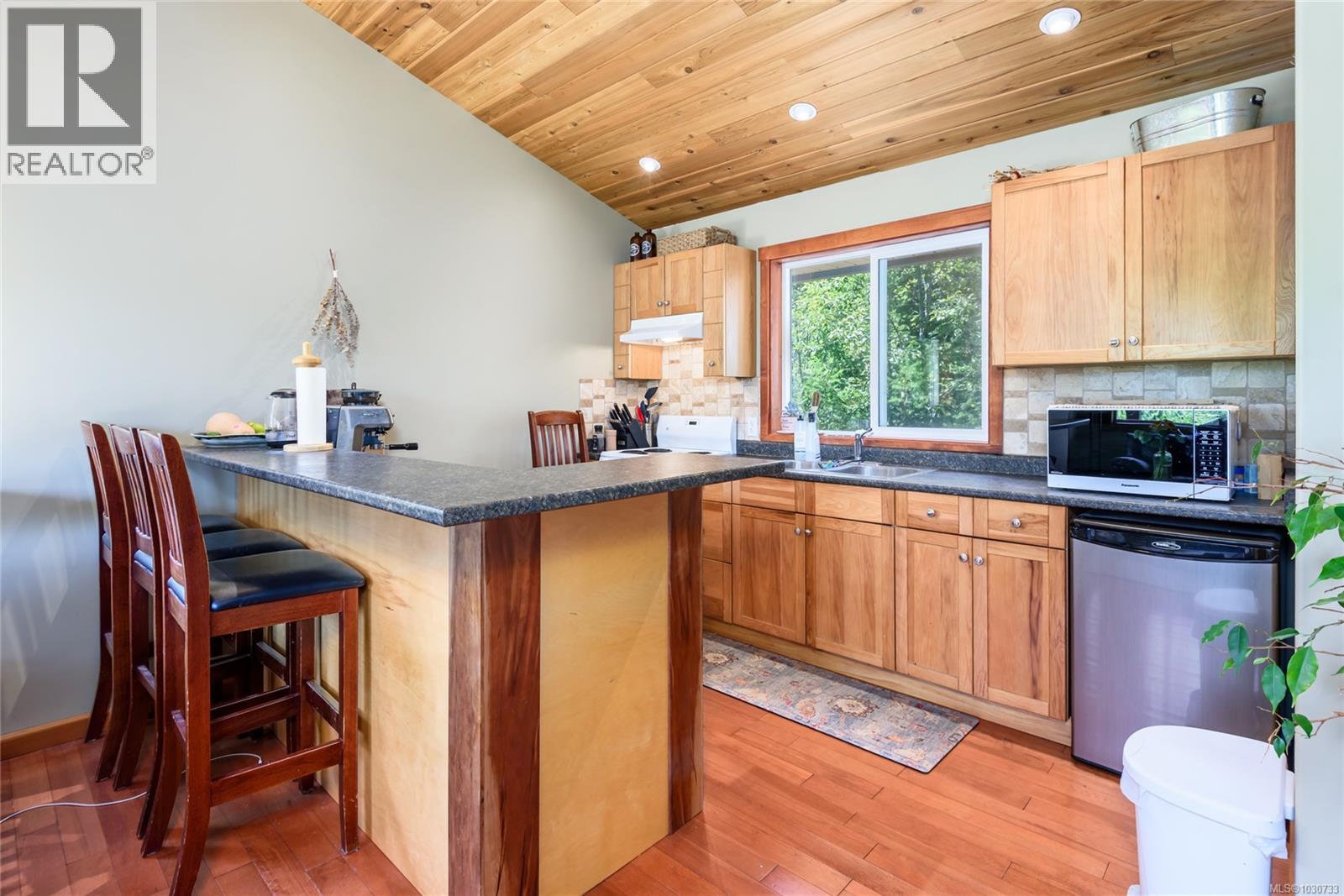 7455 Rodger Rd - 51