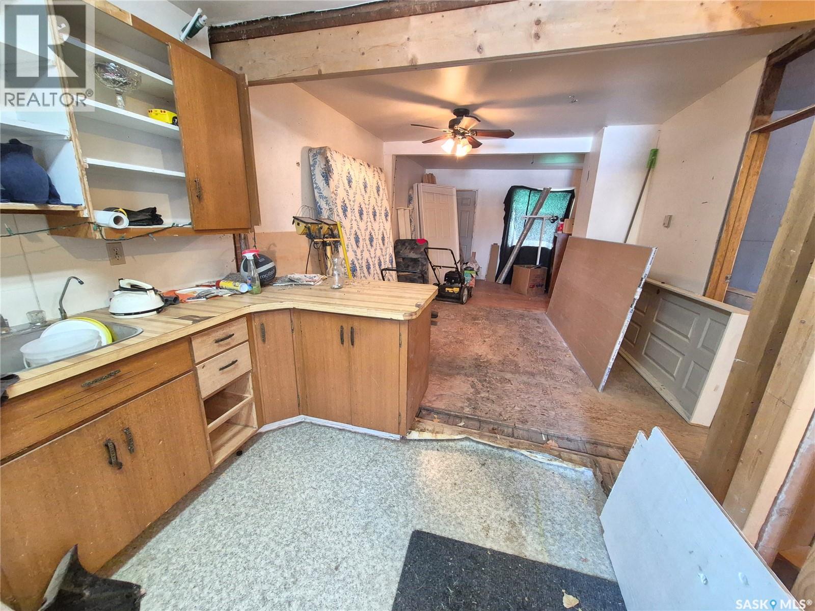 517 BECKWELL AVENUE - 6