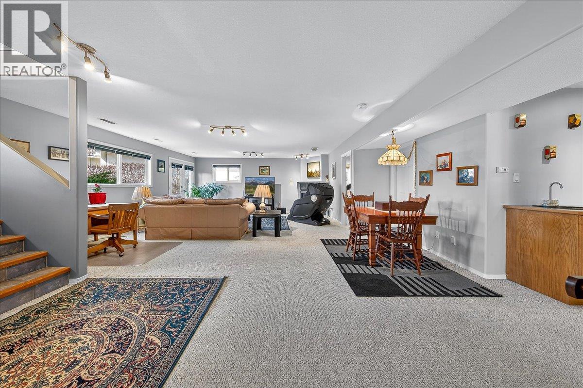 4885 Carnoustie Place, Fairmont Hot Springs