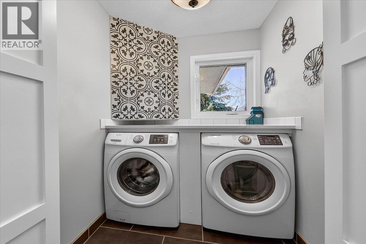 4885 Carnoustie Place, Fairmont Hot Springs