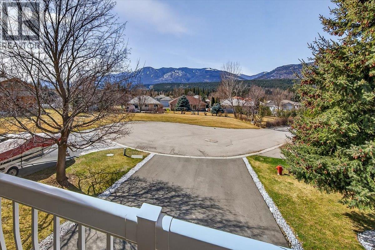 4885 Carnoustie Place, Fairmont Hot Springs