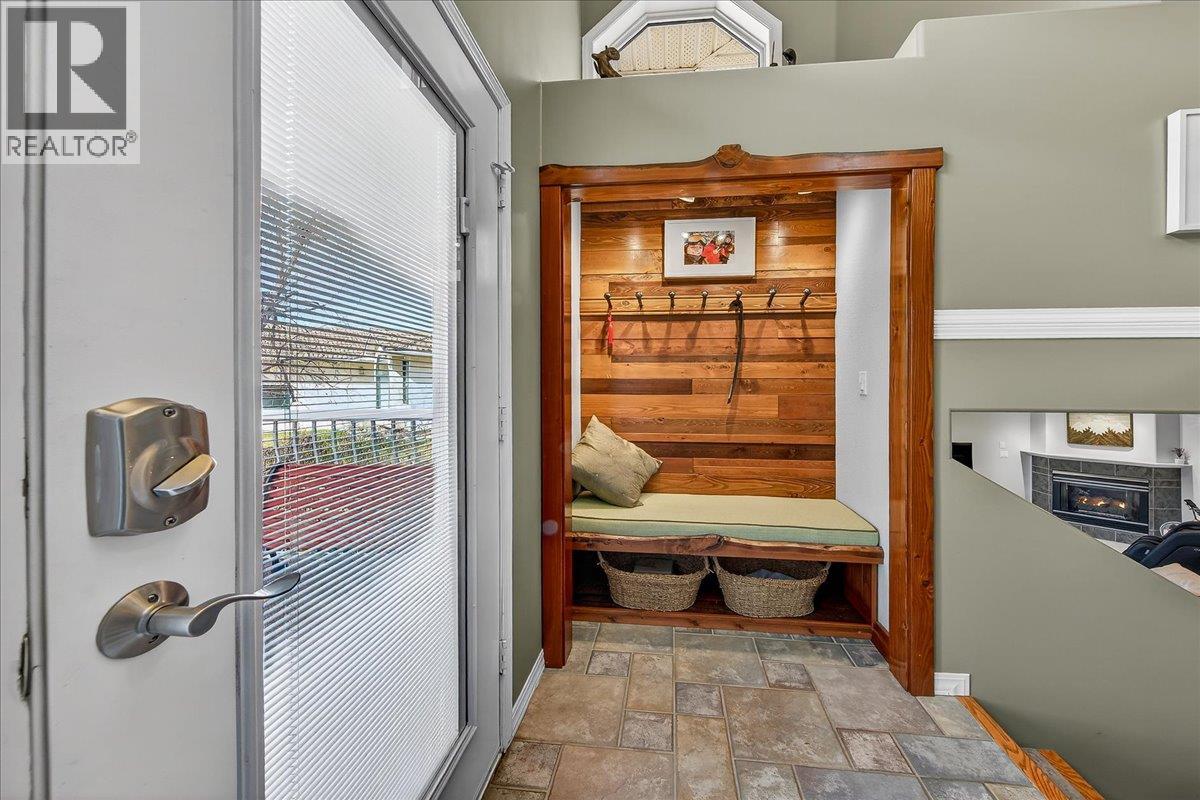 4885 Carnoustie Place, Fairmont Hot Springs