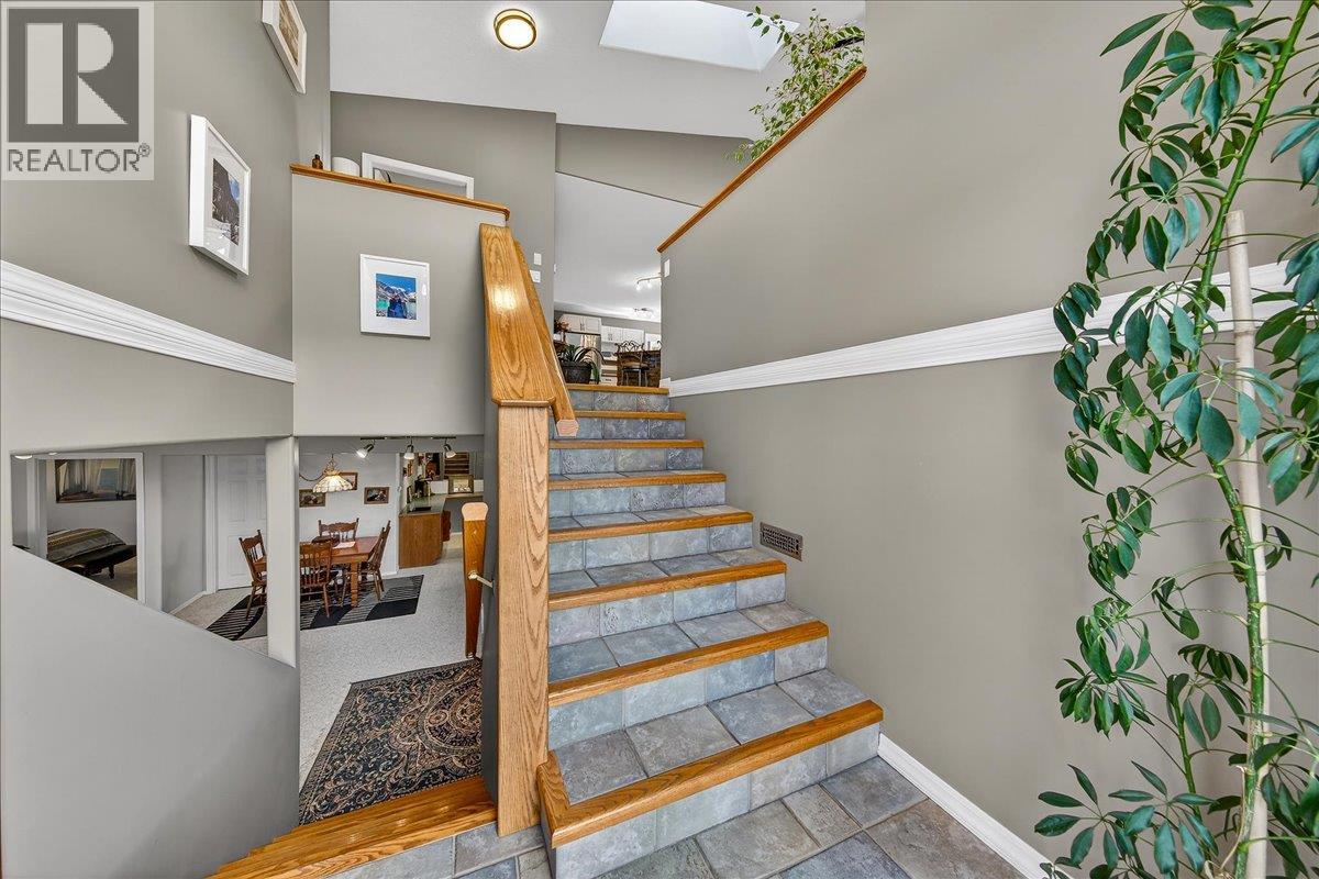 4885 Carnoustie Place, Fairmont Hot Springs