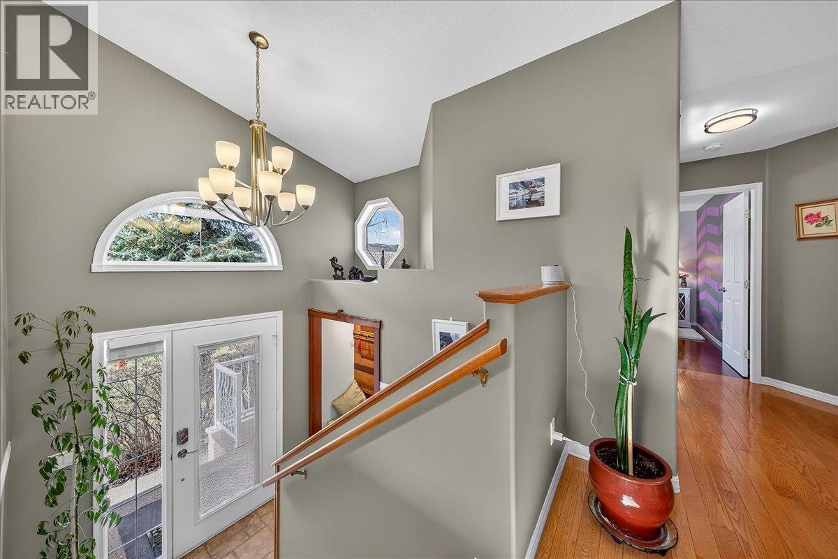 4885 Carnoustie Place, Fairmont Hot Springs