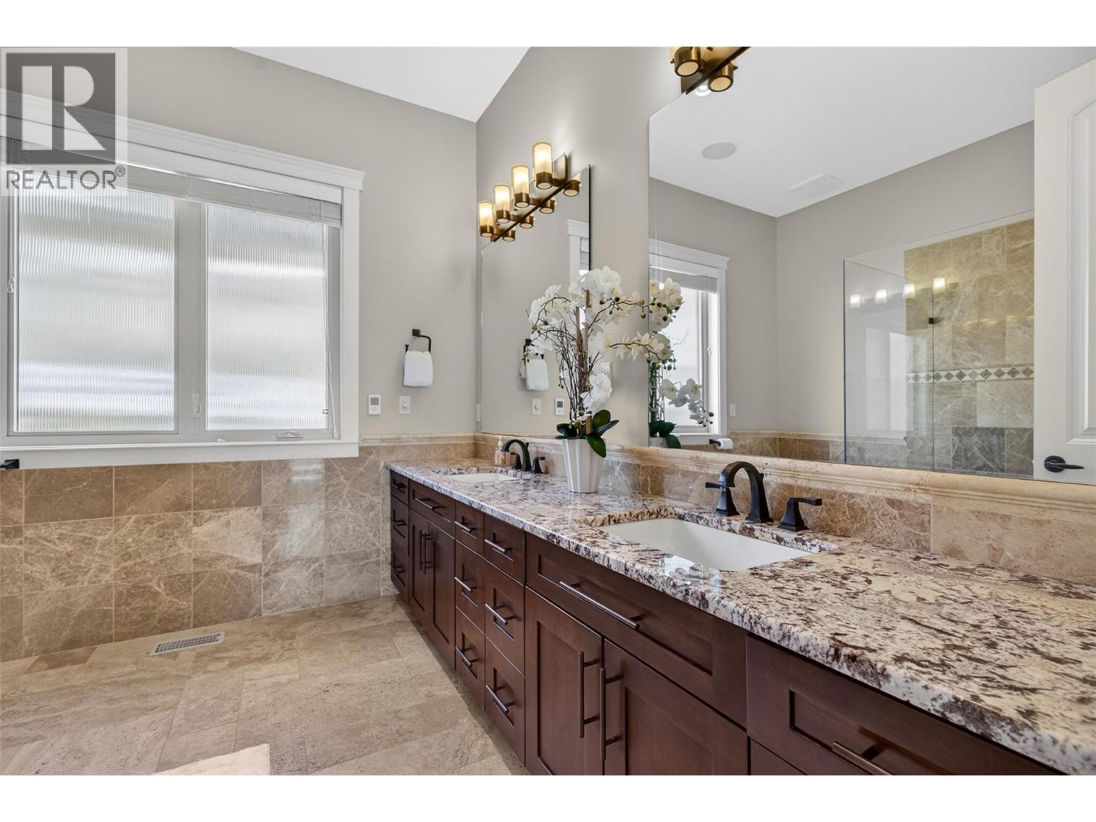 1086 Aurora Heights, West Kelowna