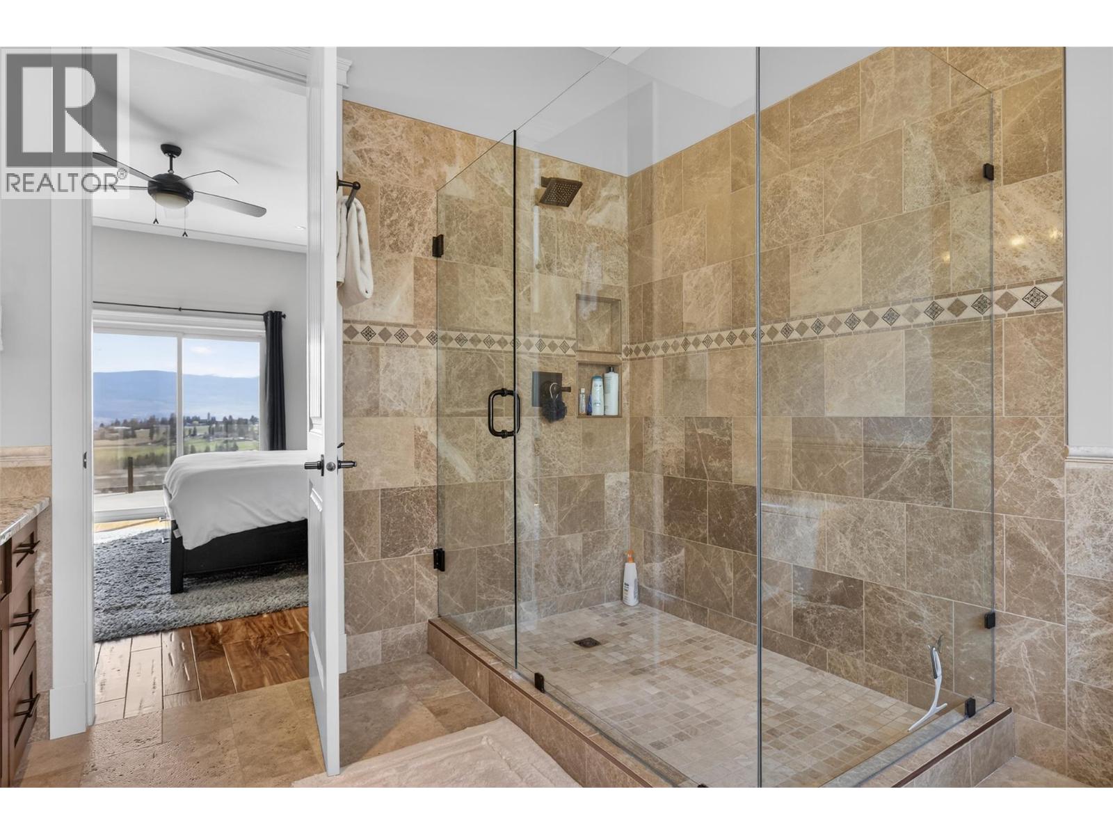 1086 Aurora Heights, West Kelowna