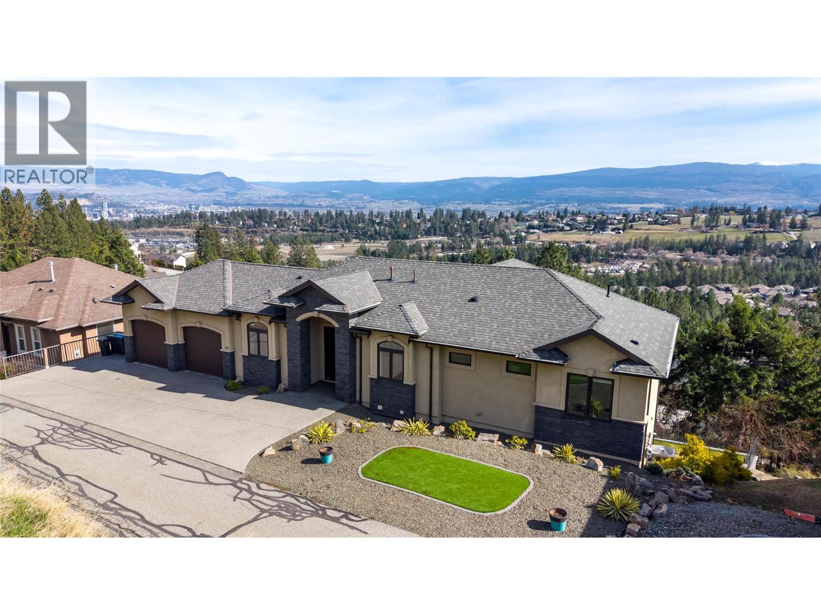 1086 Aurora Heights, West Kelowna