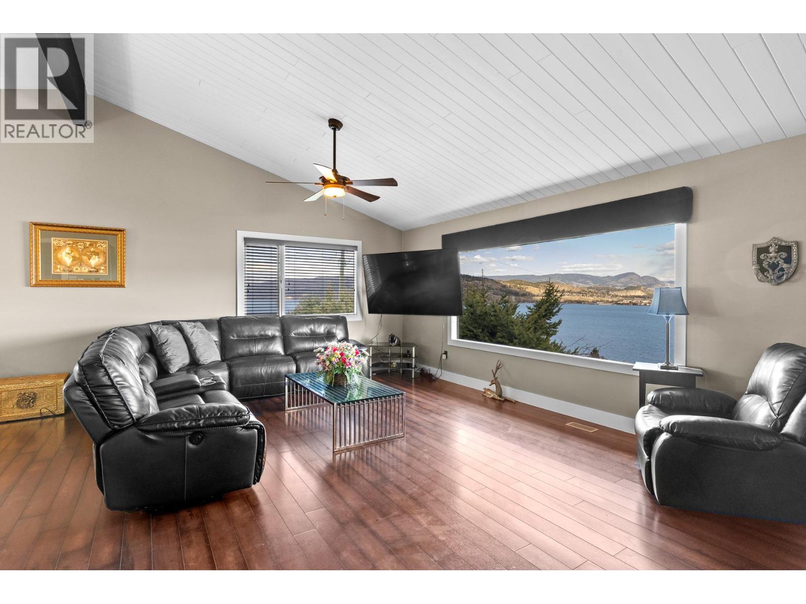 1084 Westside Road S, West Kelowna