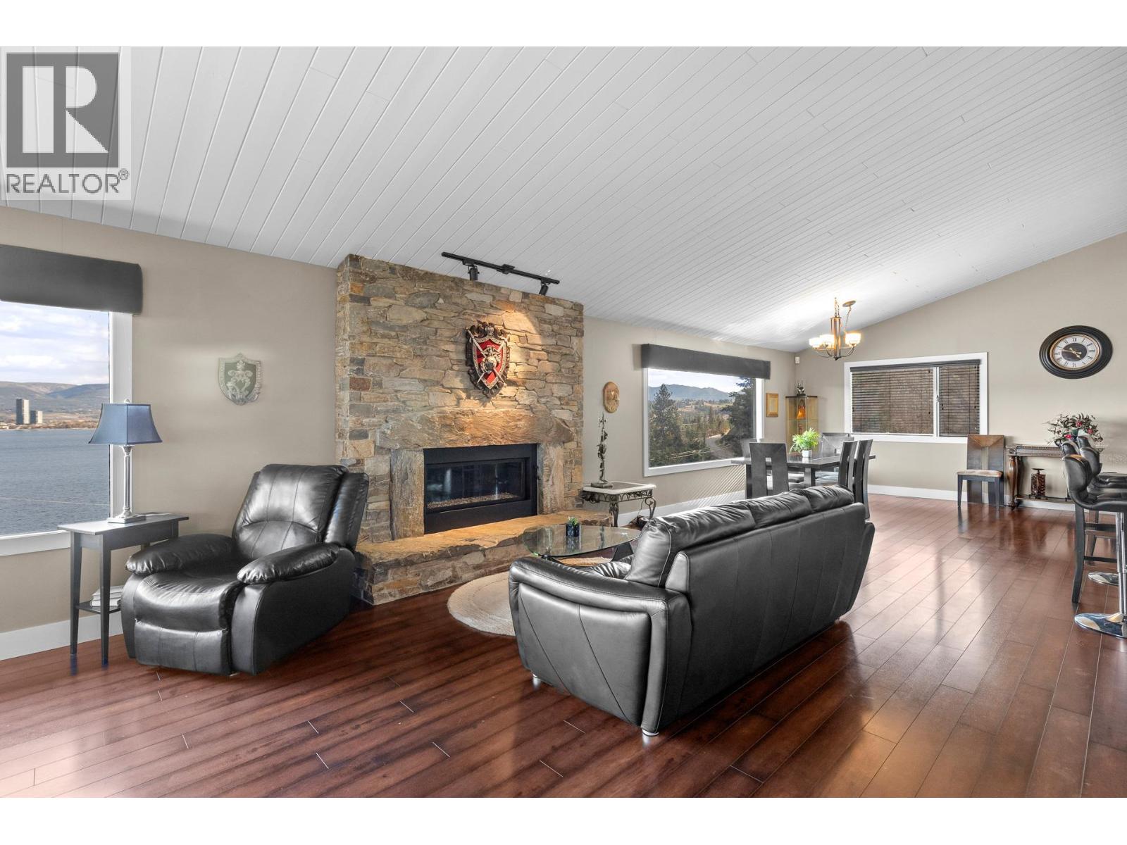 1084 Westside Road S, West Kelowna