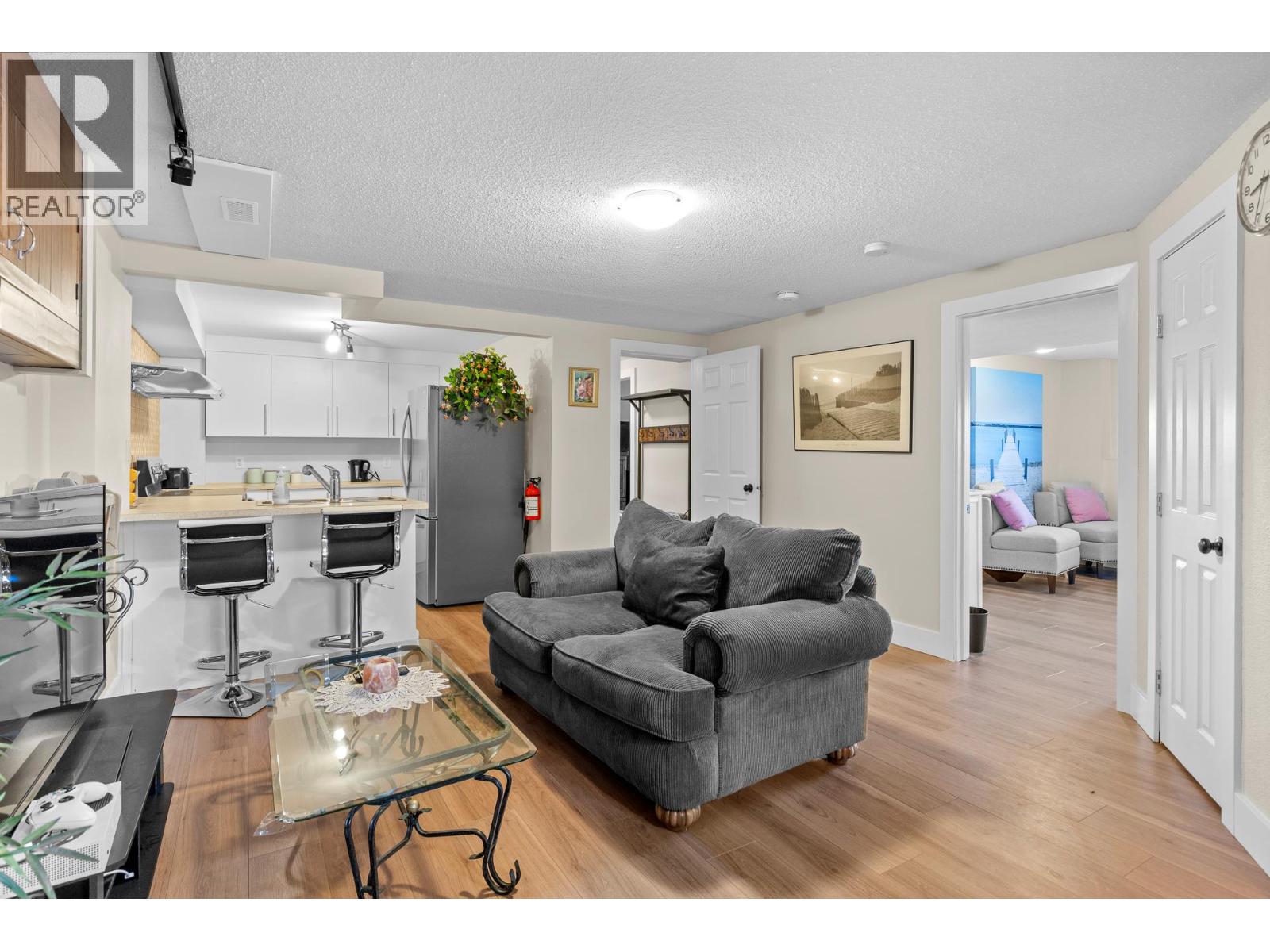 1084 Westside Road S, West Kelowna