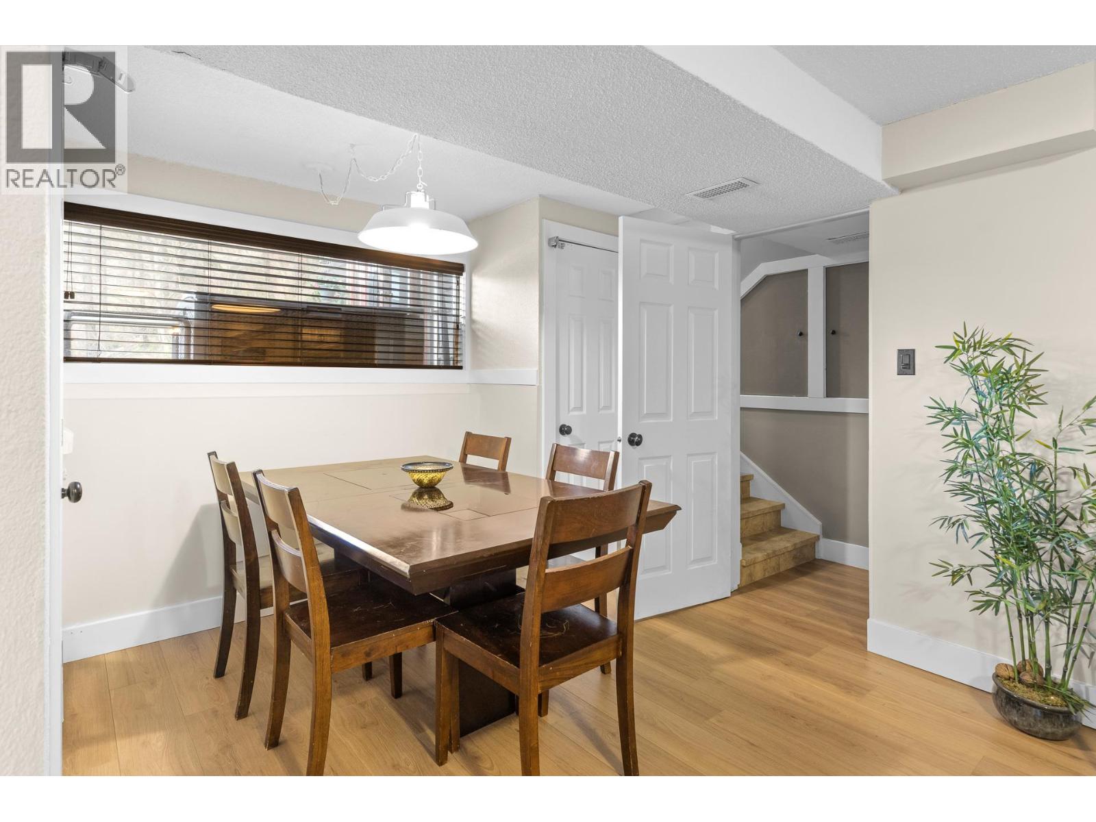 1084 Westside Road S, West Kelowna