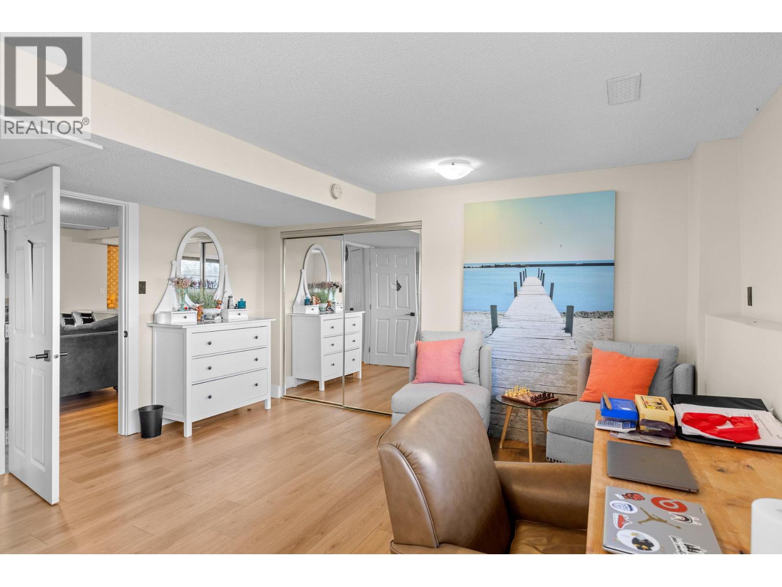 1084 Westside Road S, West Kelowna