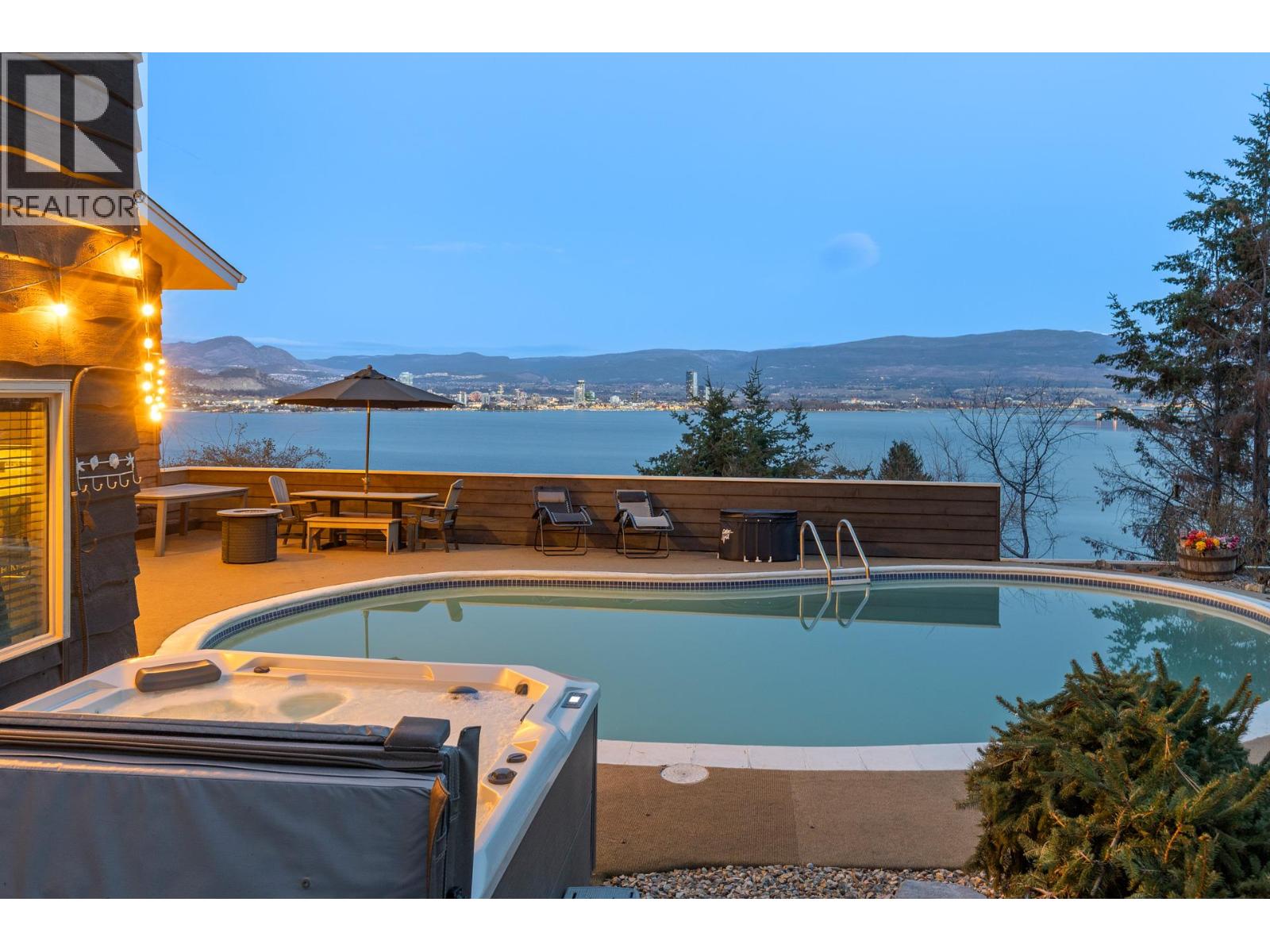 1084 Westside Road S, West Kelowna