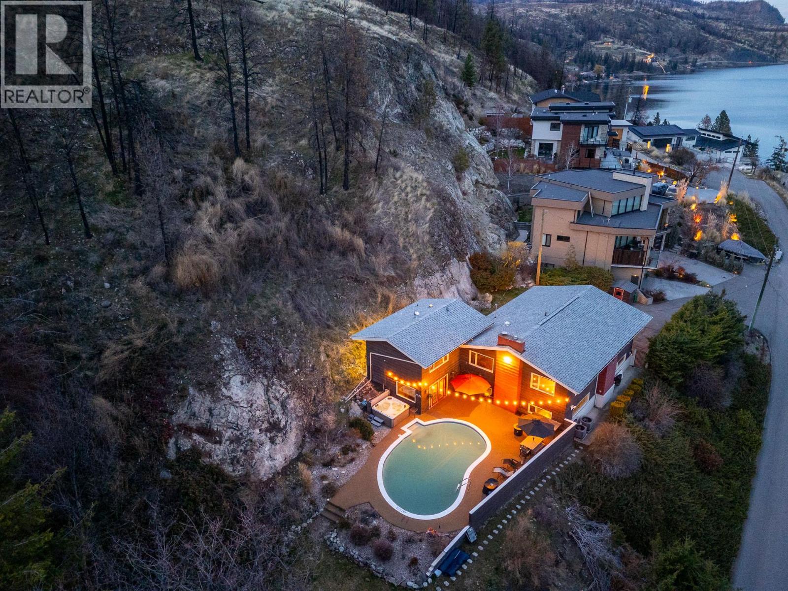 1084 Westside Road S, West Kelowna